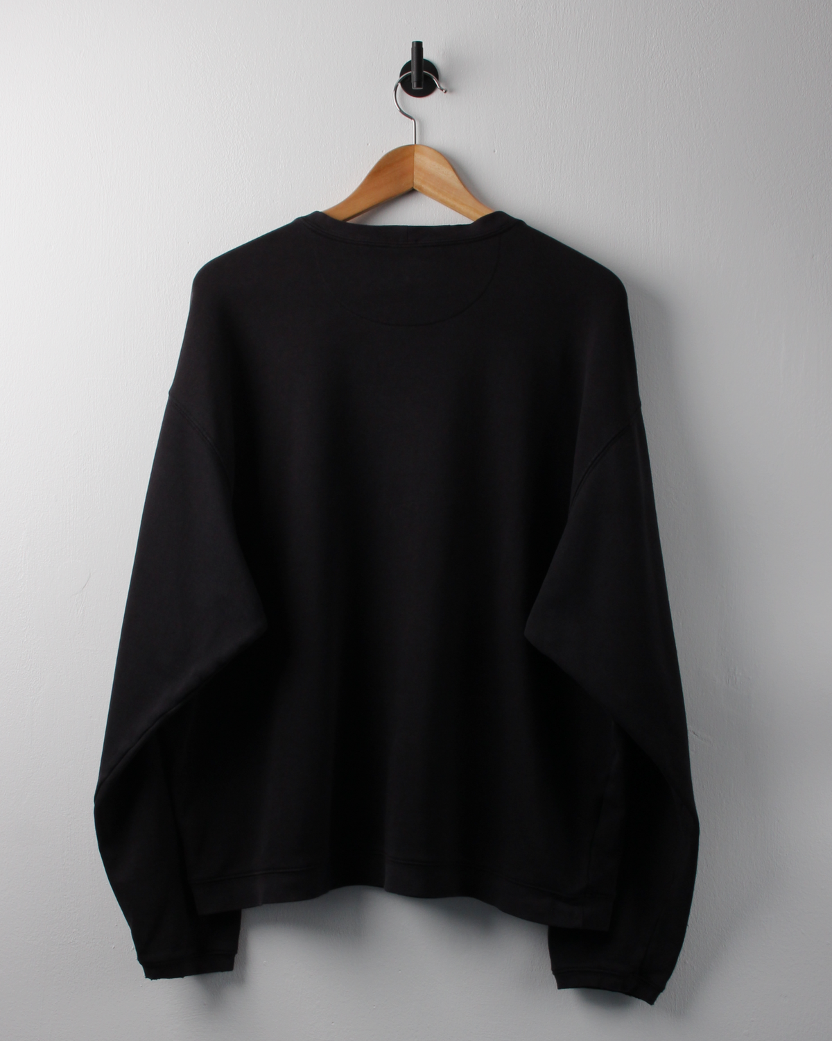00s Nike Shield Logo Black & Dark Purple Crewneck Sweatshirt (L)