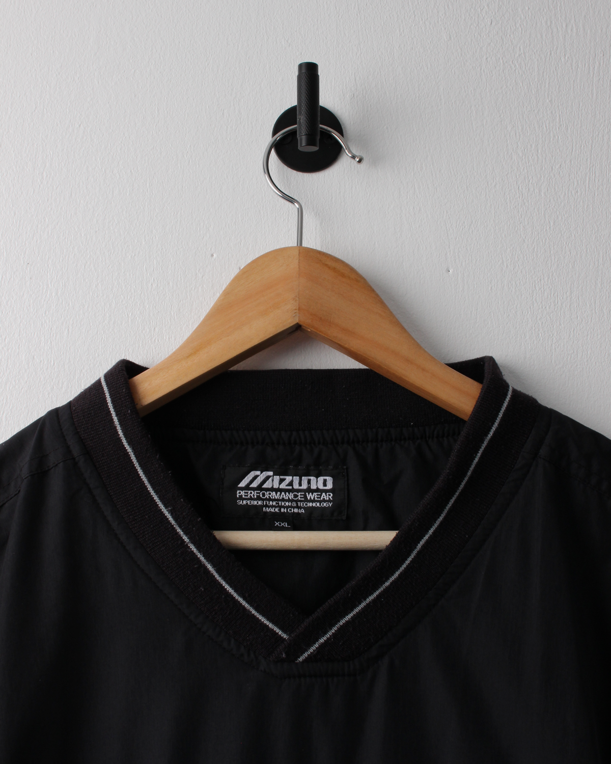 00s Mizuno Black & Grey Windbreaker (XXL)