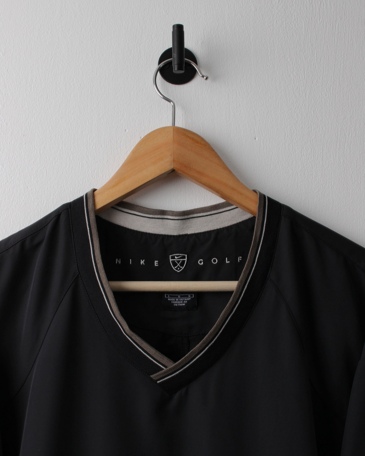 00s Nike Black V-Neck Short Sleeve Windbreaker (L)