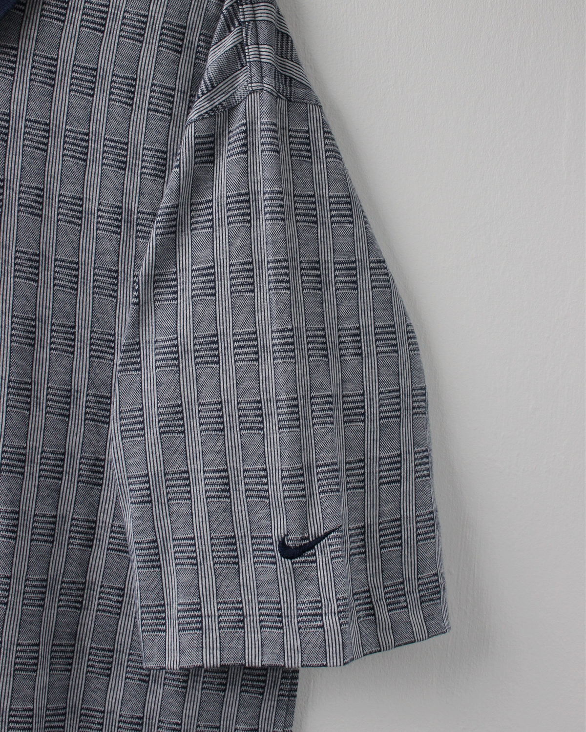 00s Nike Navy Geometric Pattern Polo (S)
