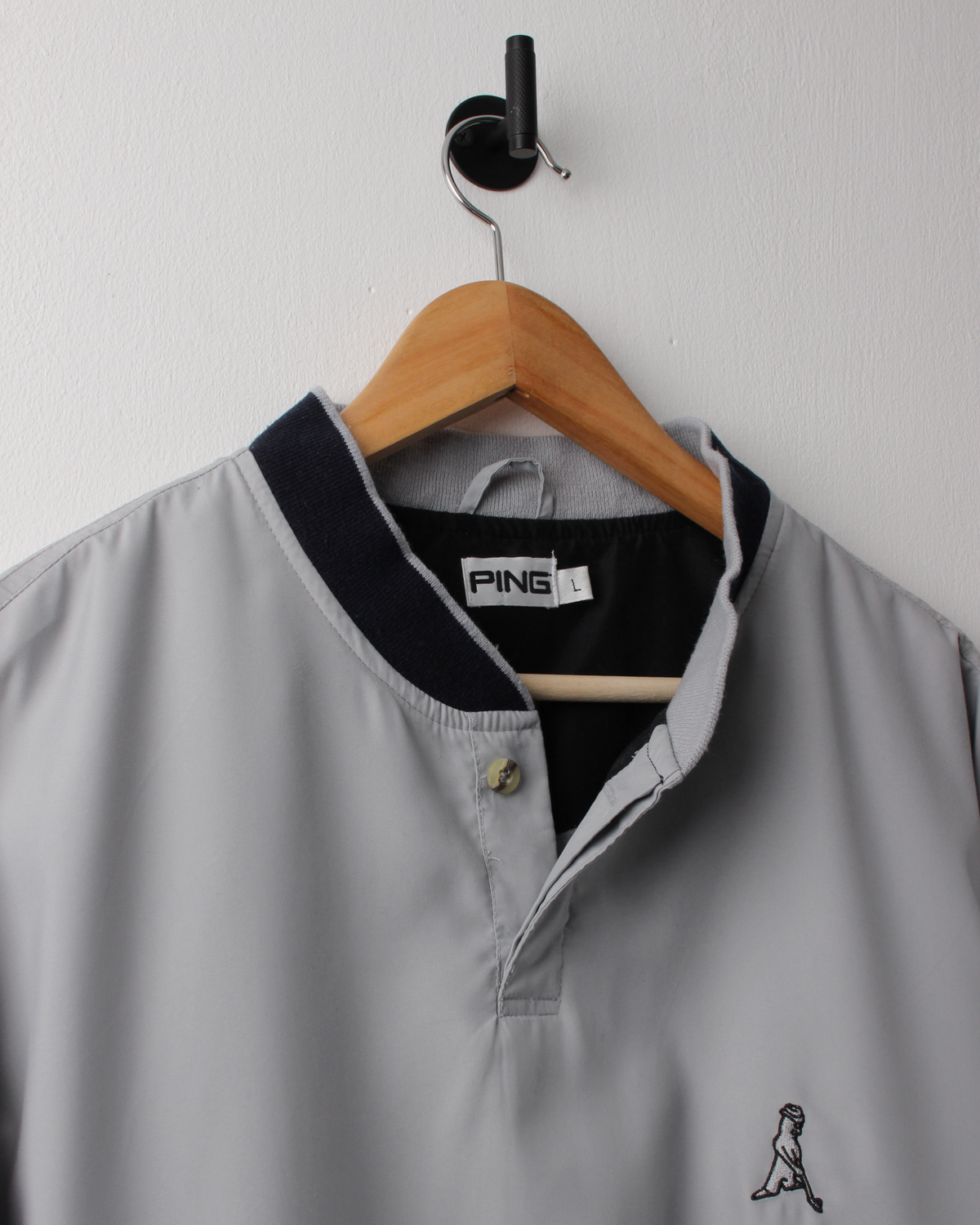 00s Ping ‘Mr Ping’ Logo Grey Buttoned Windbreaker (L)