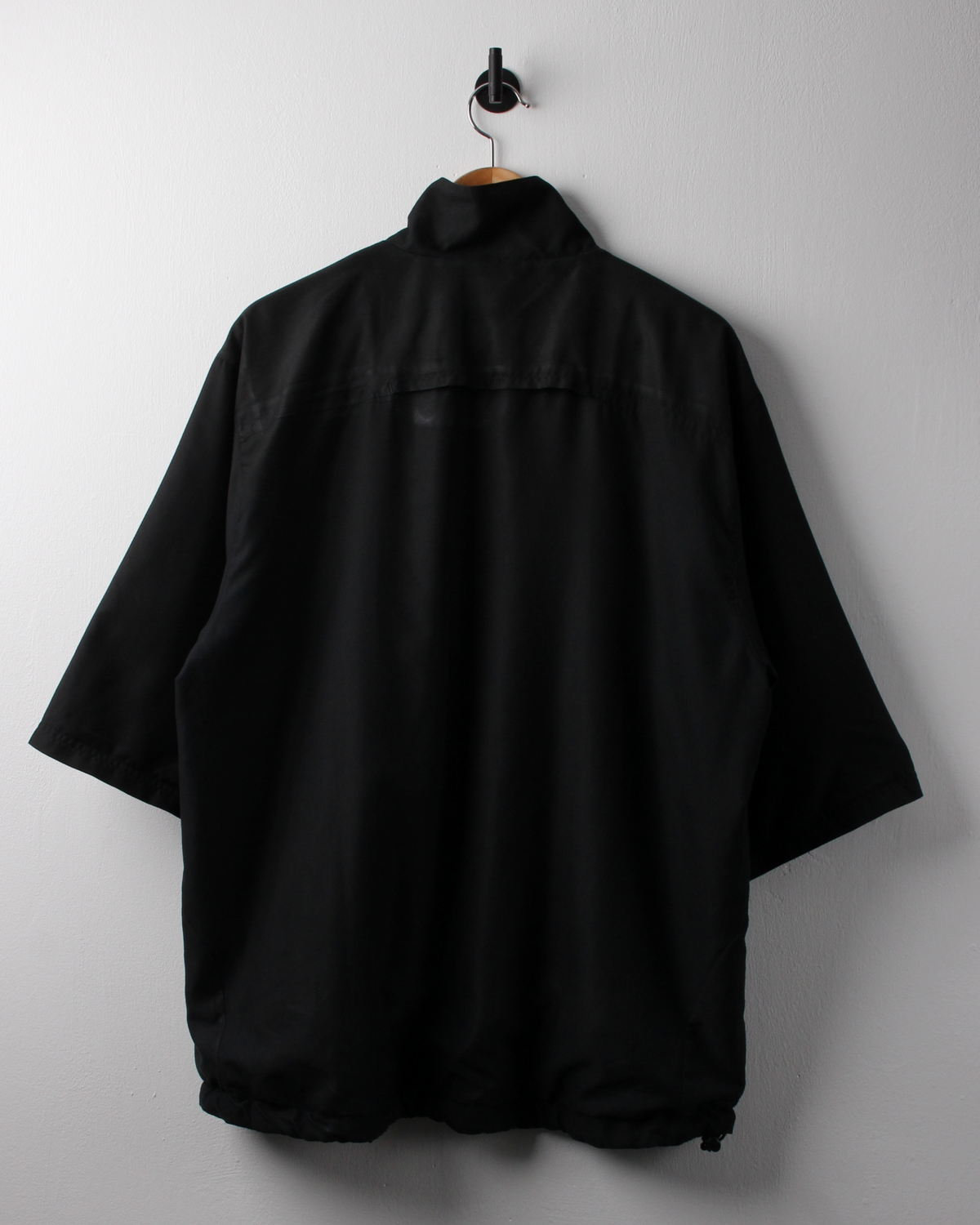 00s Nike Black Short Sleeve Windbreaker (L)