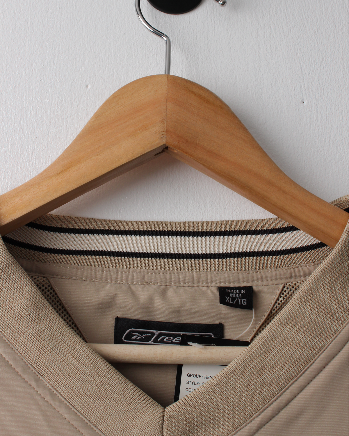 00s Reebok Golf Beige V-Neck Windbreaker with Tags (XL)
