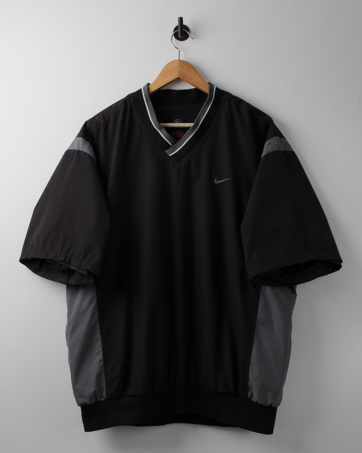 00s Nike Black & Grey Short Sleeve Windbreaker (XL)
