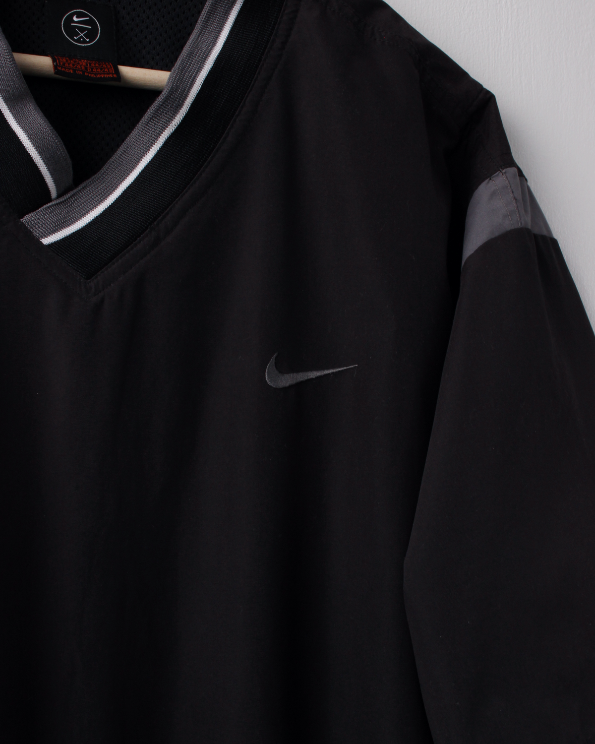 00s Nike Black & Grey Short Sleeve Windbreaker (XL)