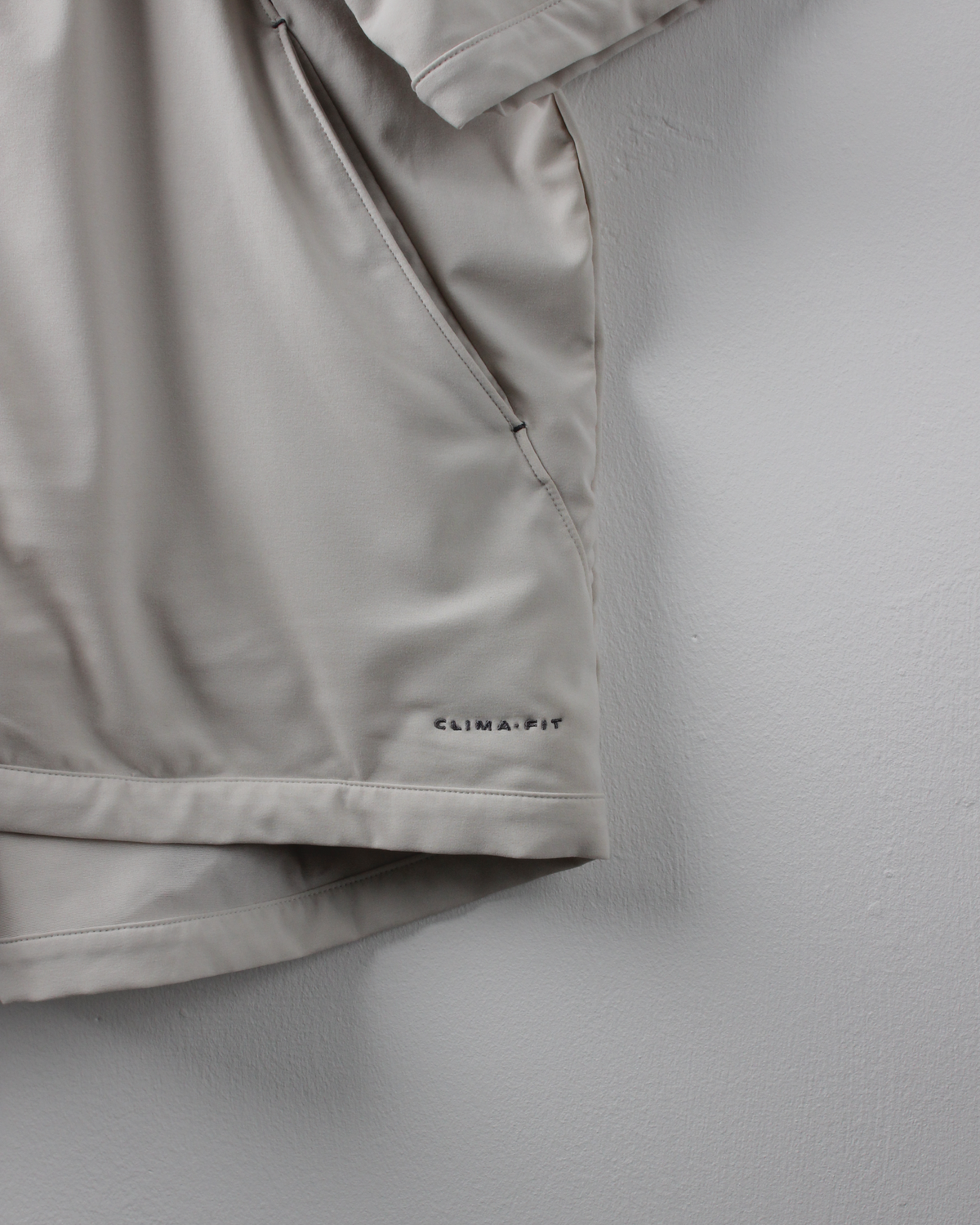 00s Nike Cream Full Zip Short Sleeve Windbreaker (XL)