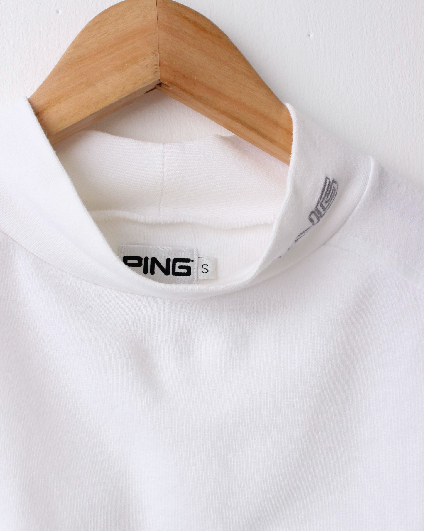 00s Ping ‘Mr Ping’ Logo White Mock Neck (S)