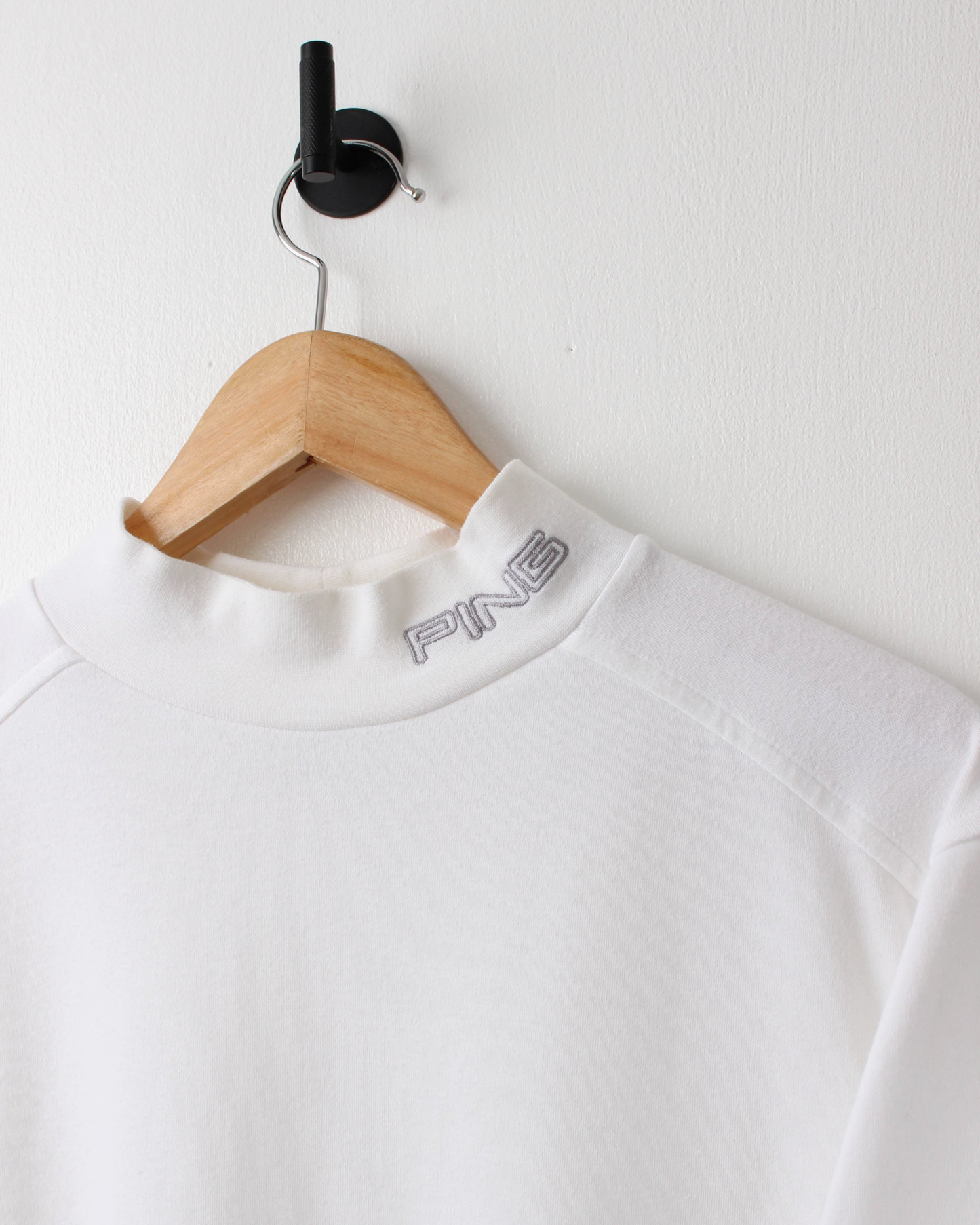 00s Ping ‘Mr Ping’ Logo White Mock Neck (S)