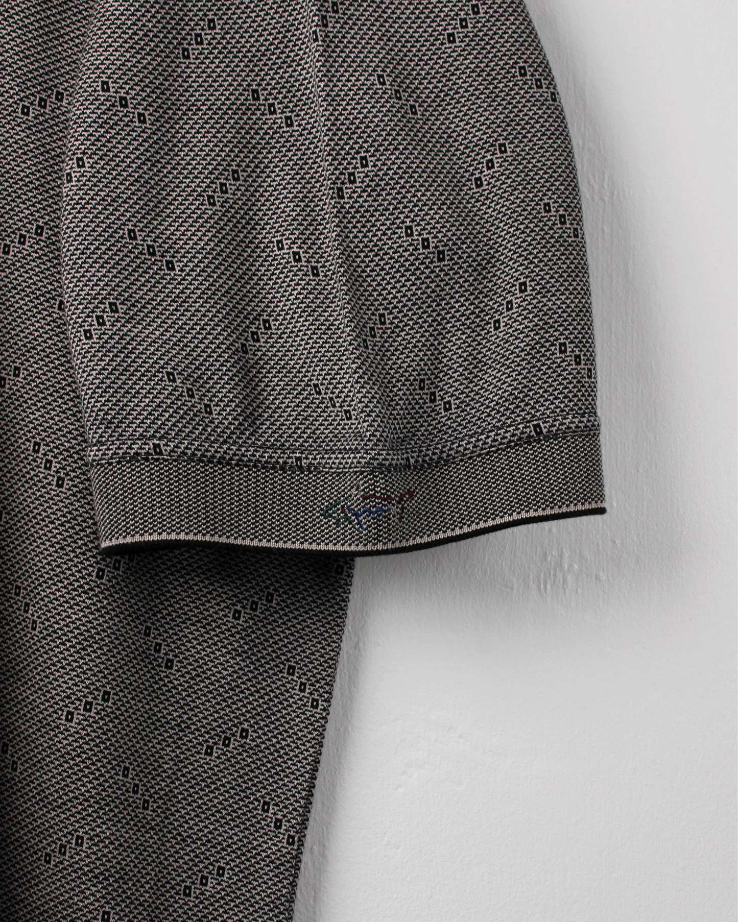 00s Greg Norman Grey Patterned Polo (XL)