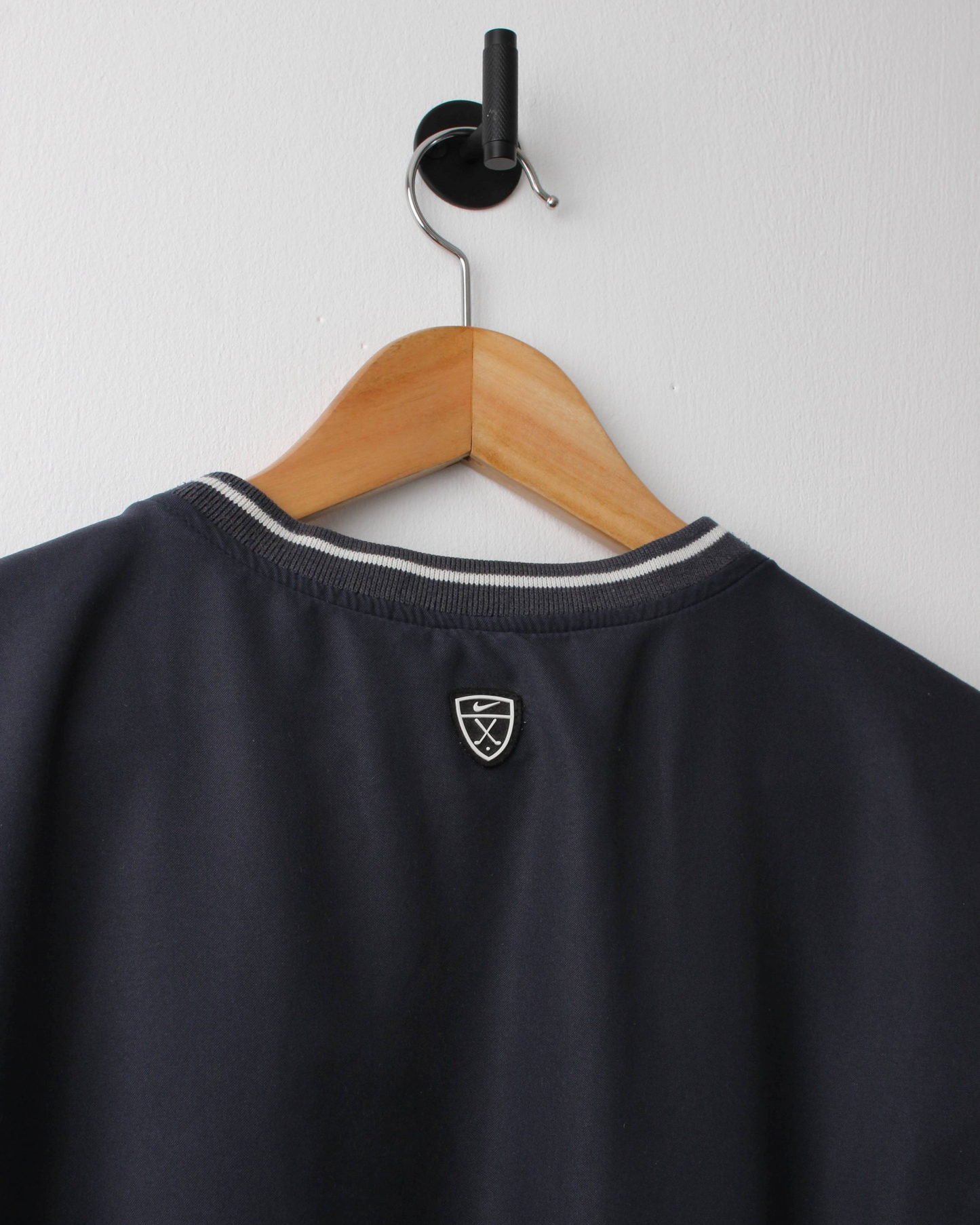 00s Nike Shield Logo Navy Golf Vest (XL)