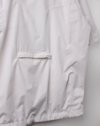 Modern Nike White Short Sleeve Windbreaker (M)