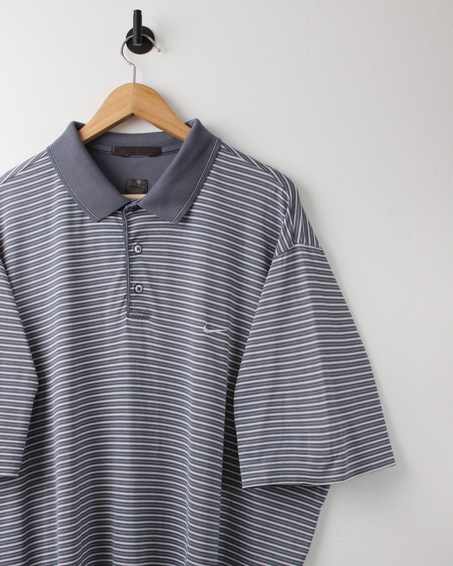 00s Nike Tiger Woods Grey & White Striped Polo (XXL)
