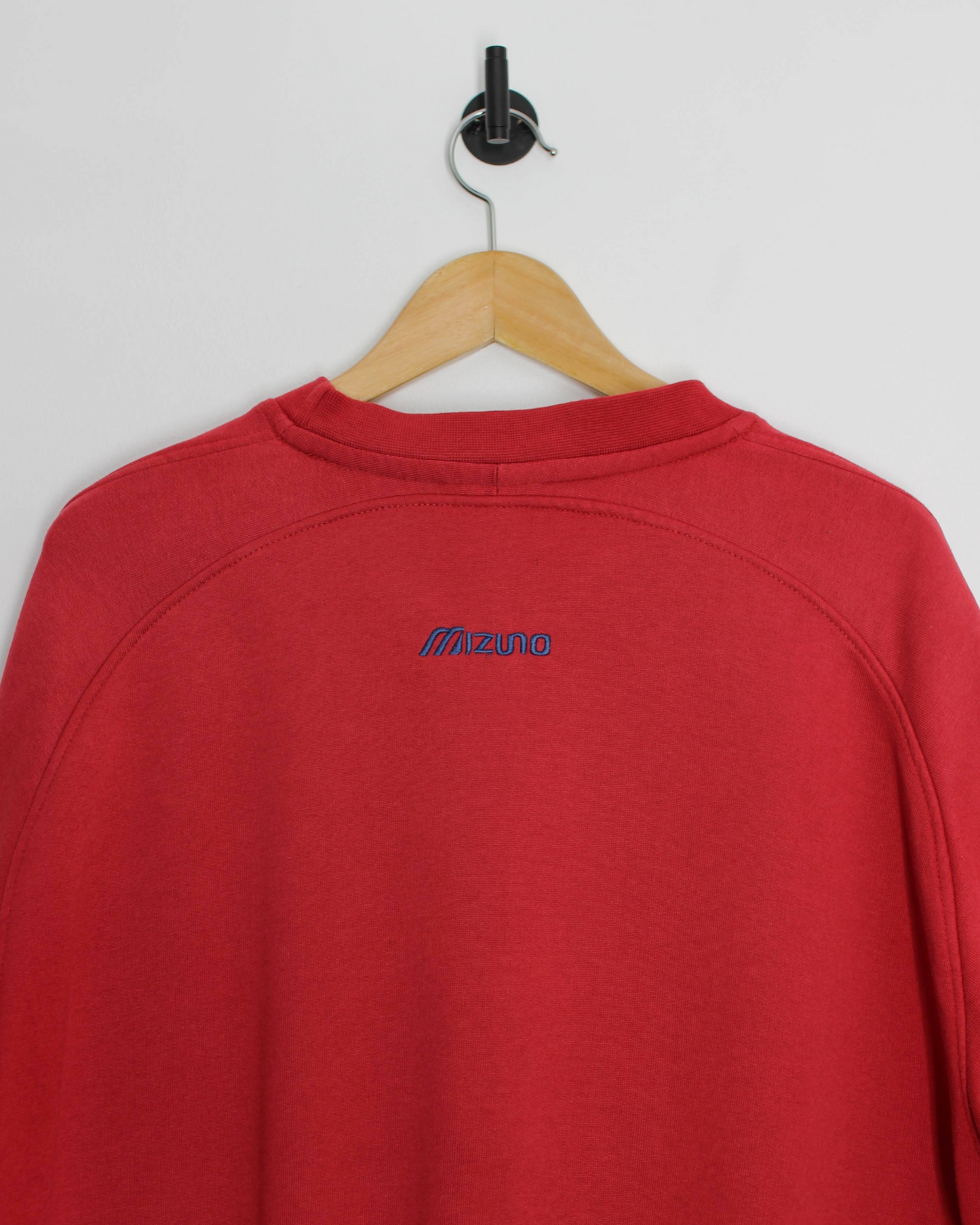 00s Mizuno Red Crewneck Sweatshirt (XL)