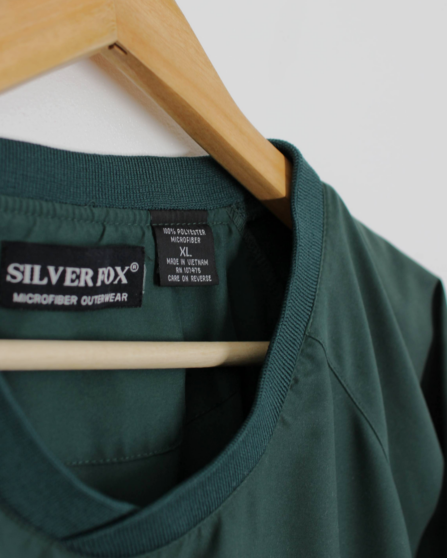 90s Silver Fox ‘Campo De Golf’ Green Windbreaker (XL)