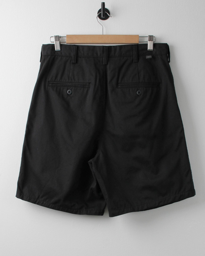 00s Nike Golf Black Pleated Shorts (32W)