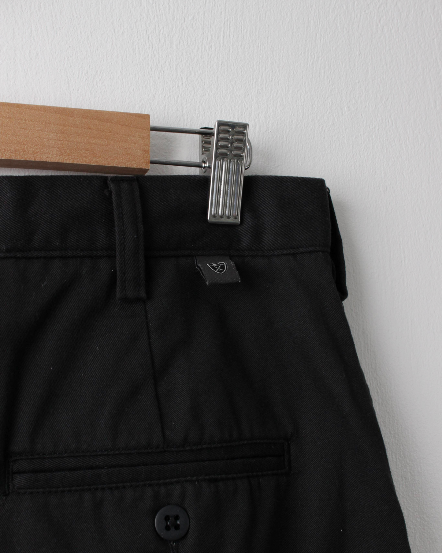 00s Nike Golf Black Pleated Shorts (32W)