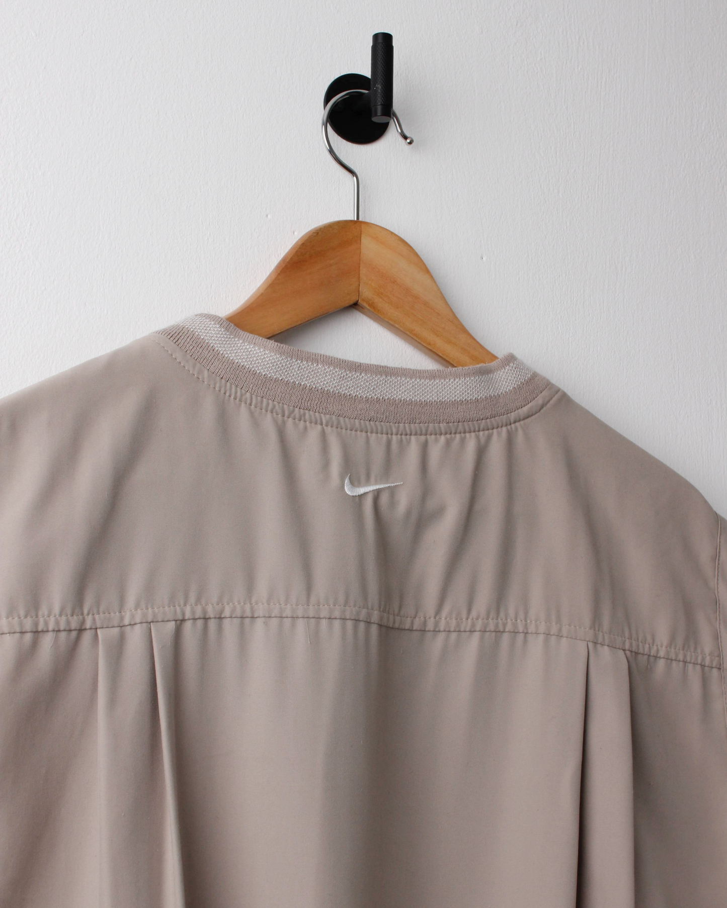 00s Nike Beige Windbreaker Golf Vest (L)