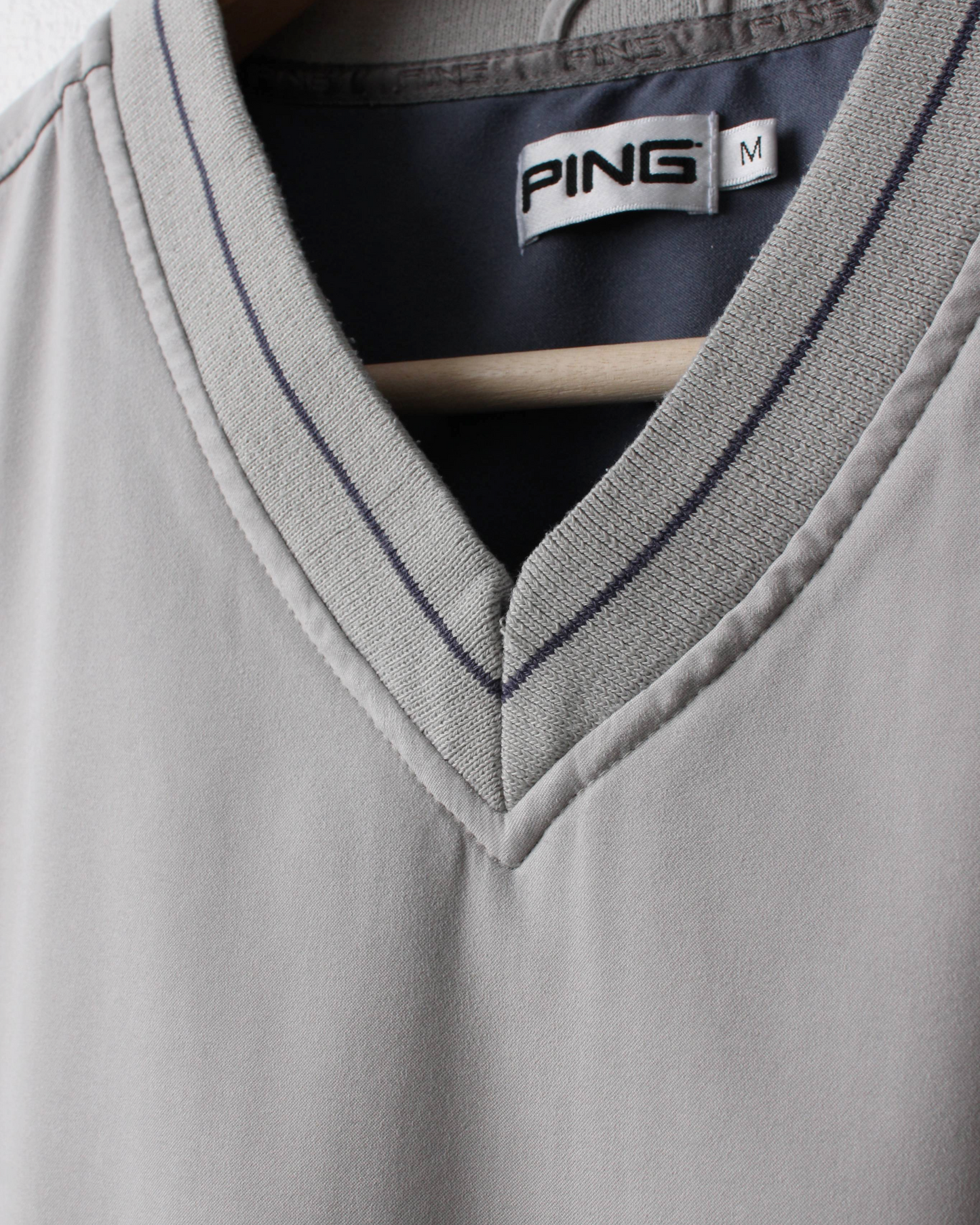 00s Ping ‘Mr Ping’ Logo Stone Grey Windbreaker Golf Vest (S)