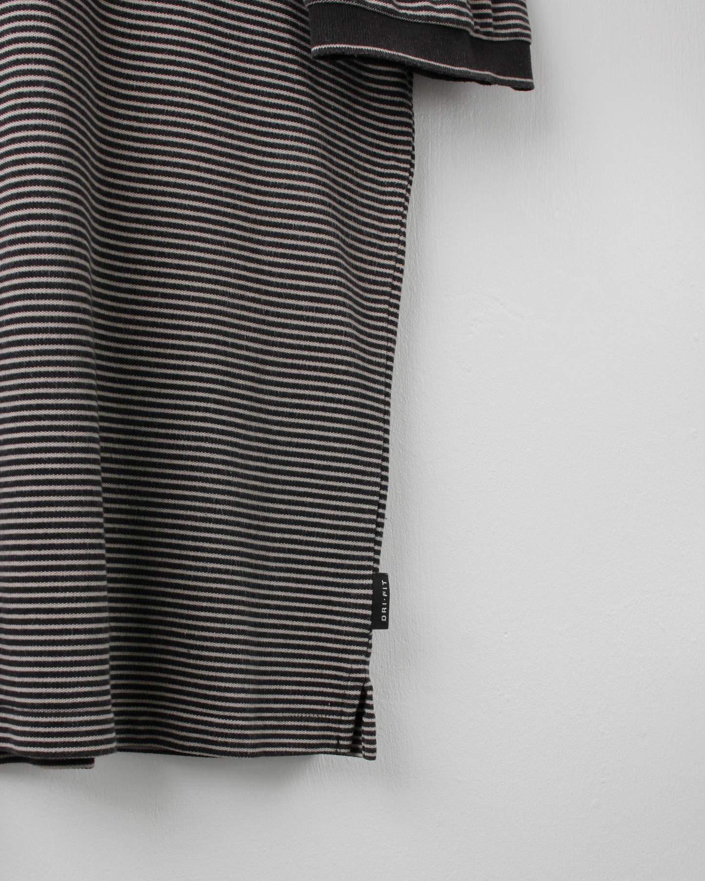 00s Nike Black & White Striped Polo (S)