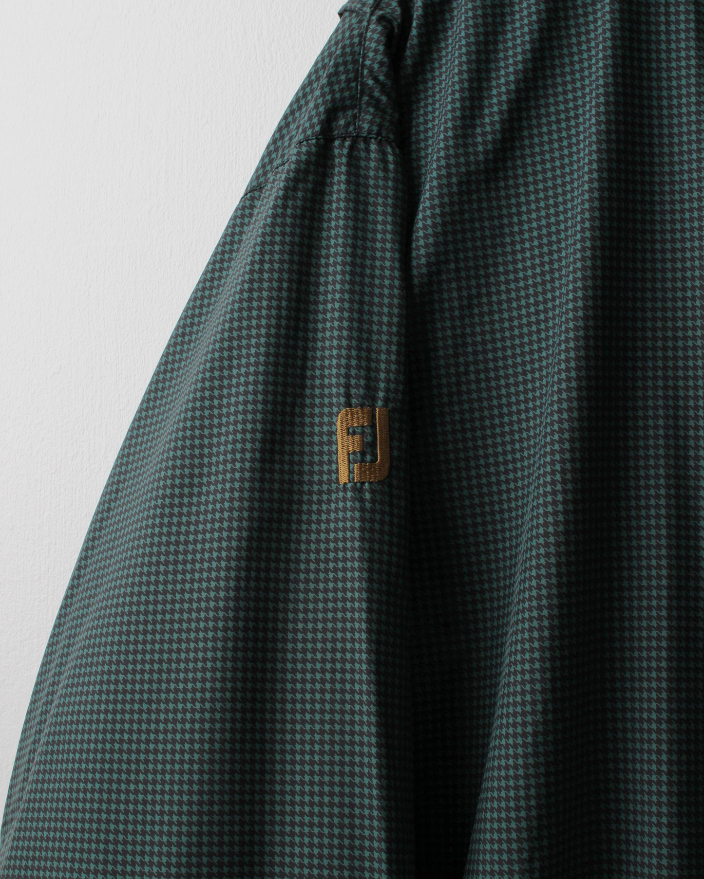 90s FootJoy Green & Black Micro-Pattern Quarter Zip Windbreaker (M)