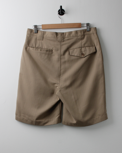00s Nike Beige Golf Shorts (32W)