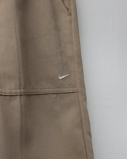 00s Nike Beige Golf Shorts (32W)