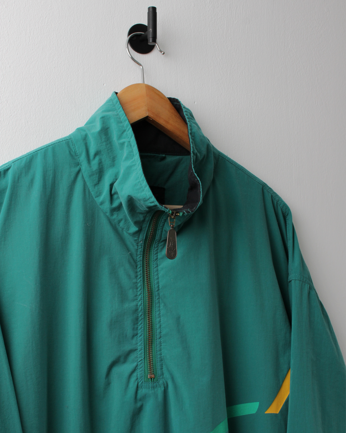 90s Greg Norman Green Shark Graphic Windbreaker (L)