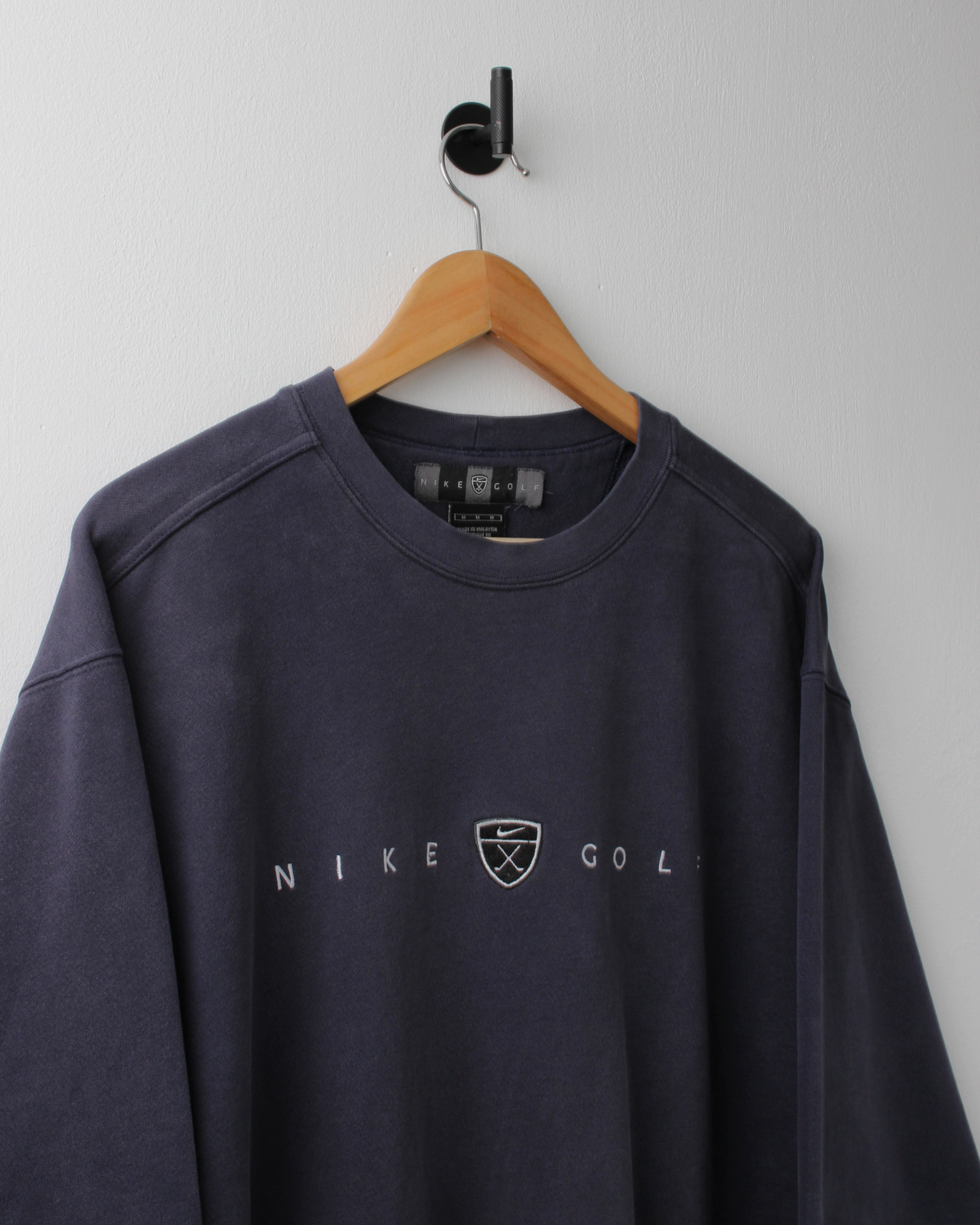 00s Nike Shield Logo Navy Crewneck Sweatshirt (M)