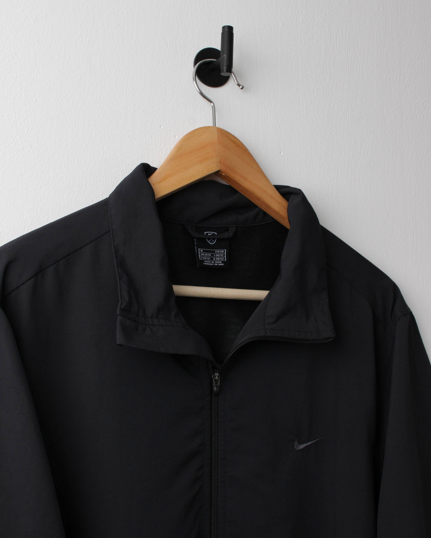00s Nike Black Lightweight Short Sleeve Windbreaker (M)