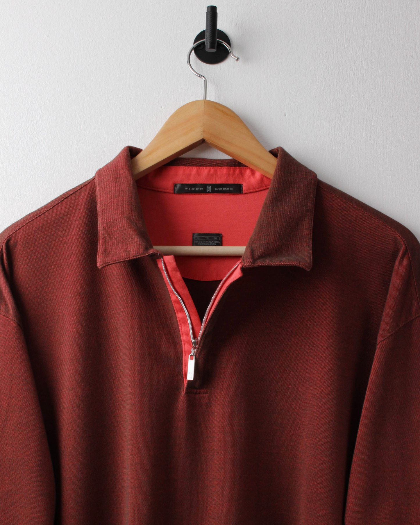 00s Nike Tiger Woods Red Textured Zipped Polo (XL)