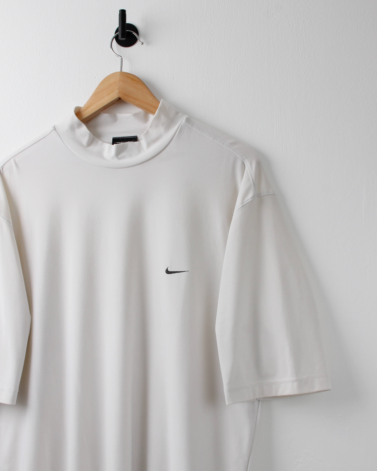 00s Nike Dri-Fit White Mock Neck Golf Top (L)