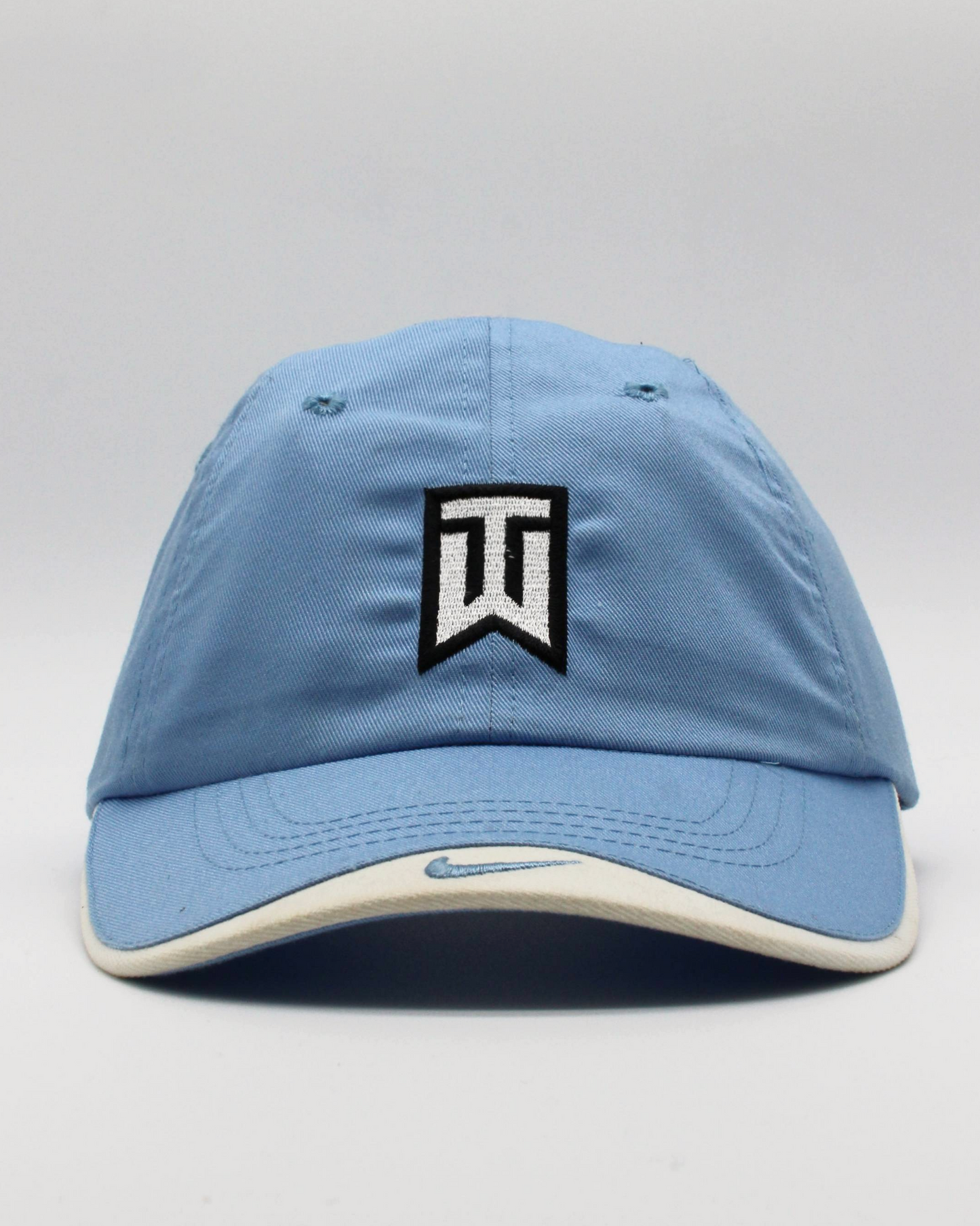 00s Nike Tiger Woods Light Blue & White Cap