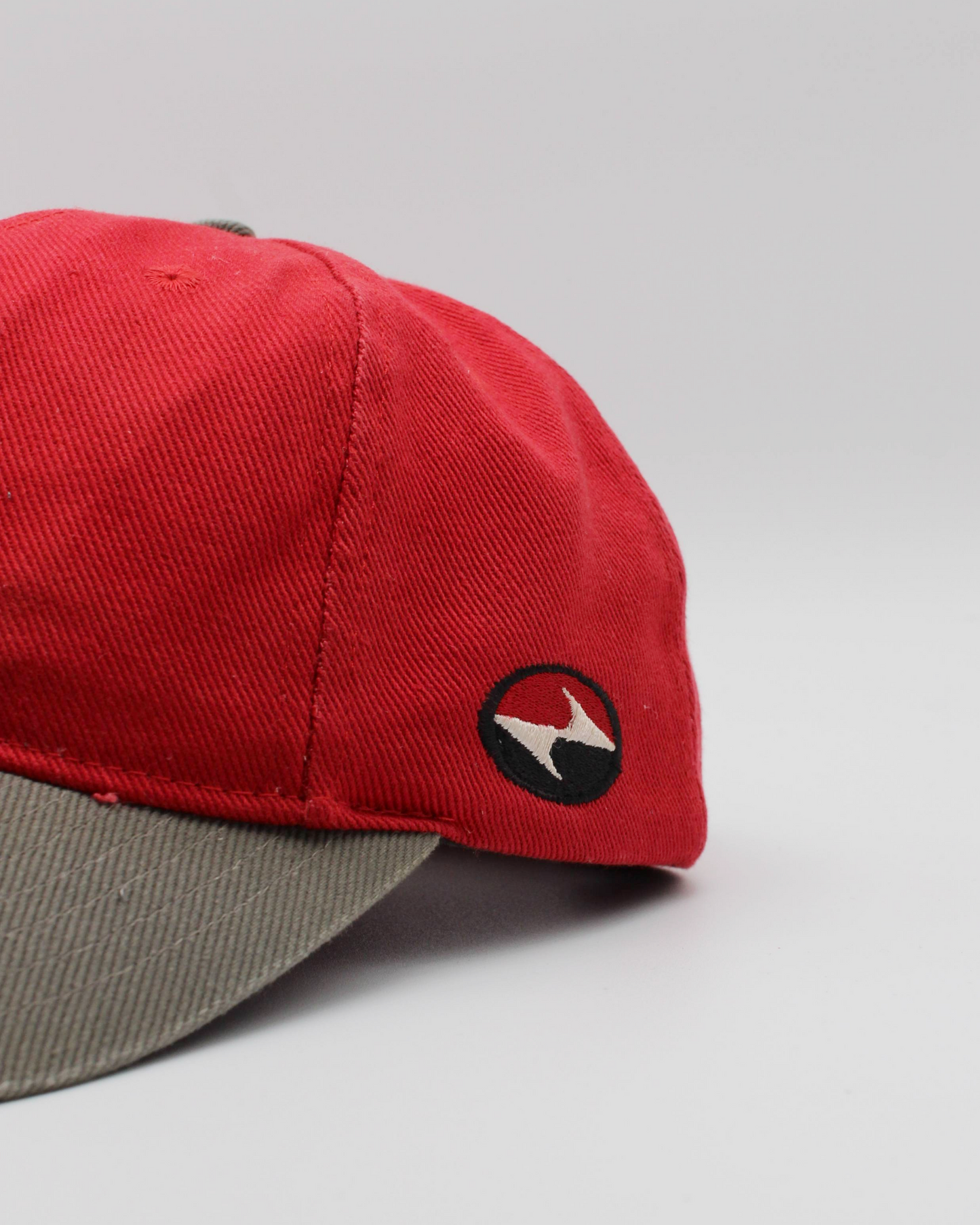 90s Nike Tiger Woods Yin Yang Metal Swoosh Red & Grey Cap