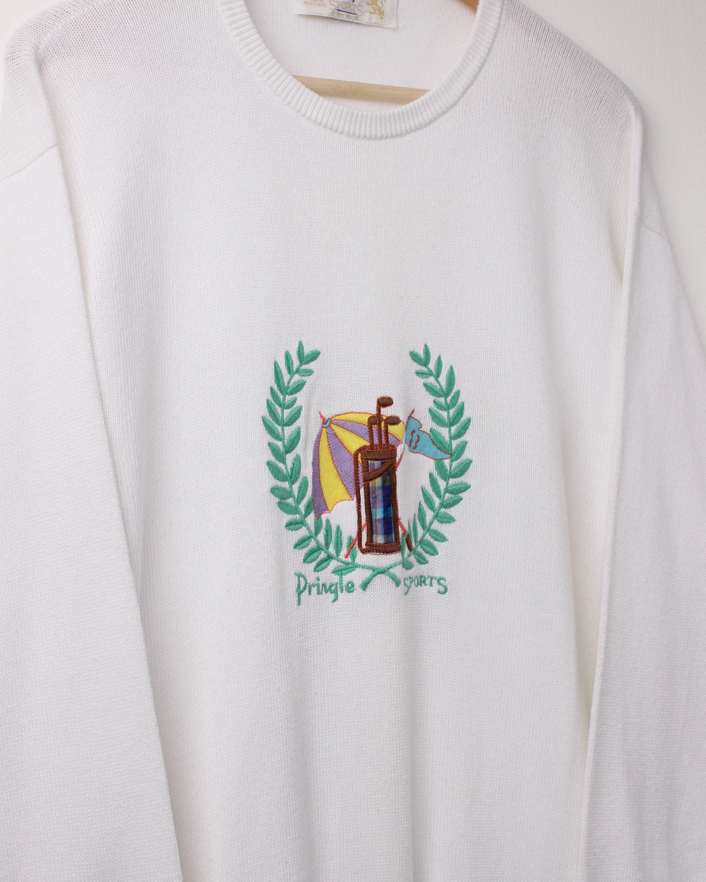 90s Pringle Sports White Graphic Crewneck Knit (M)