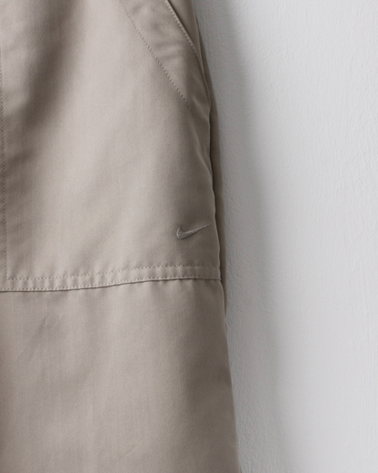 00s Nike Shield Logo Beige Shorts (32W)