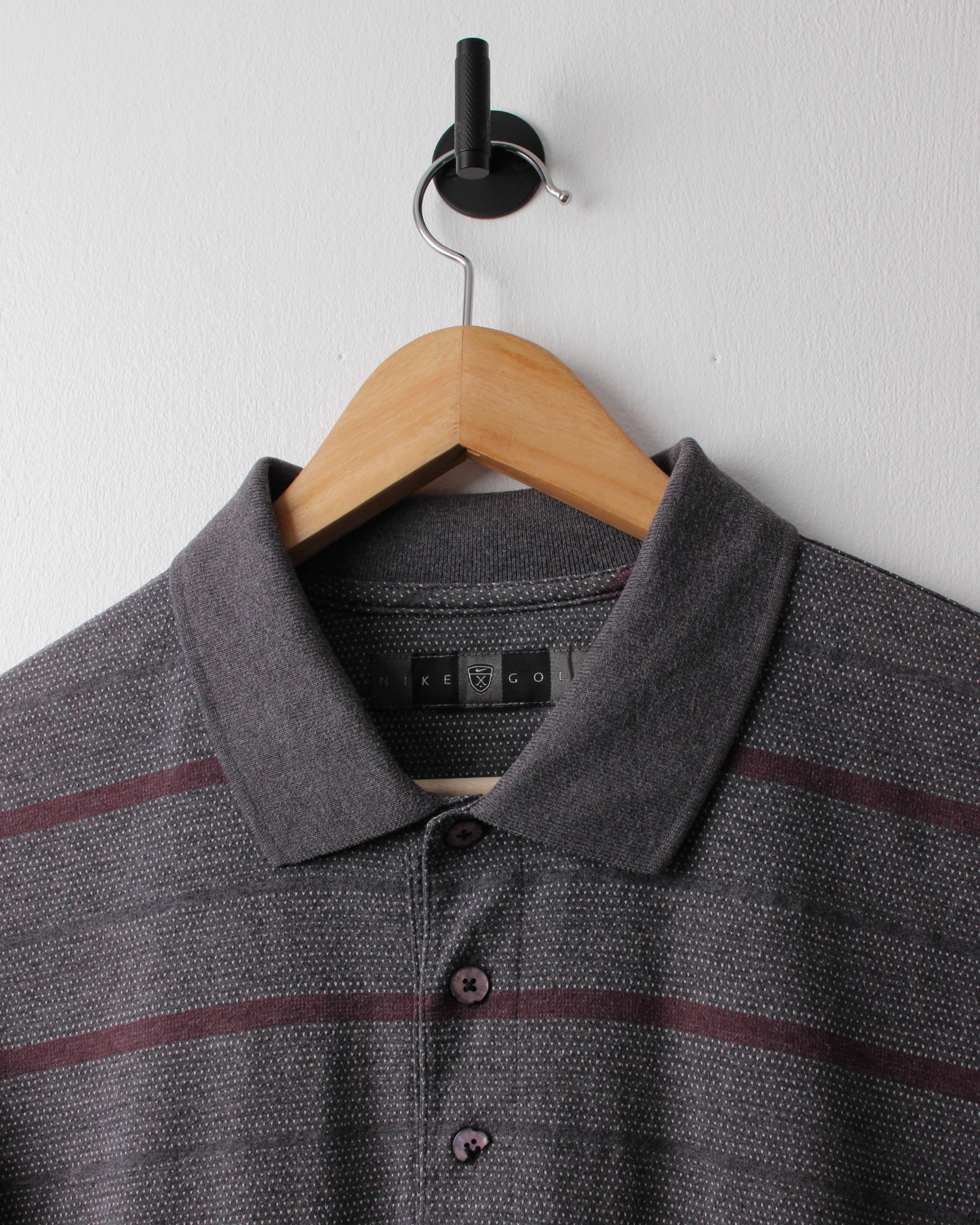 00s Nike Shield Logo Grey & Burgundy Striped Polo (L)