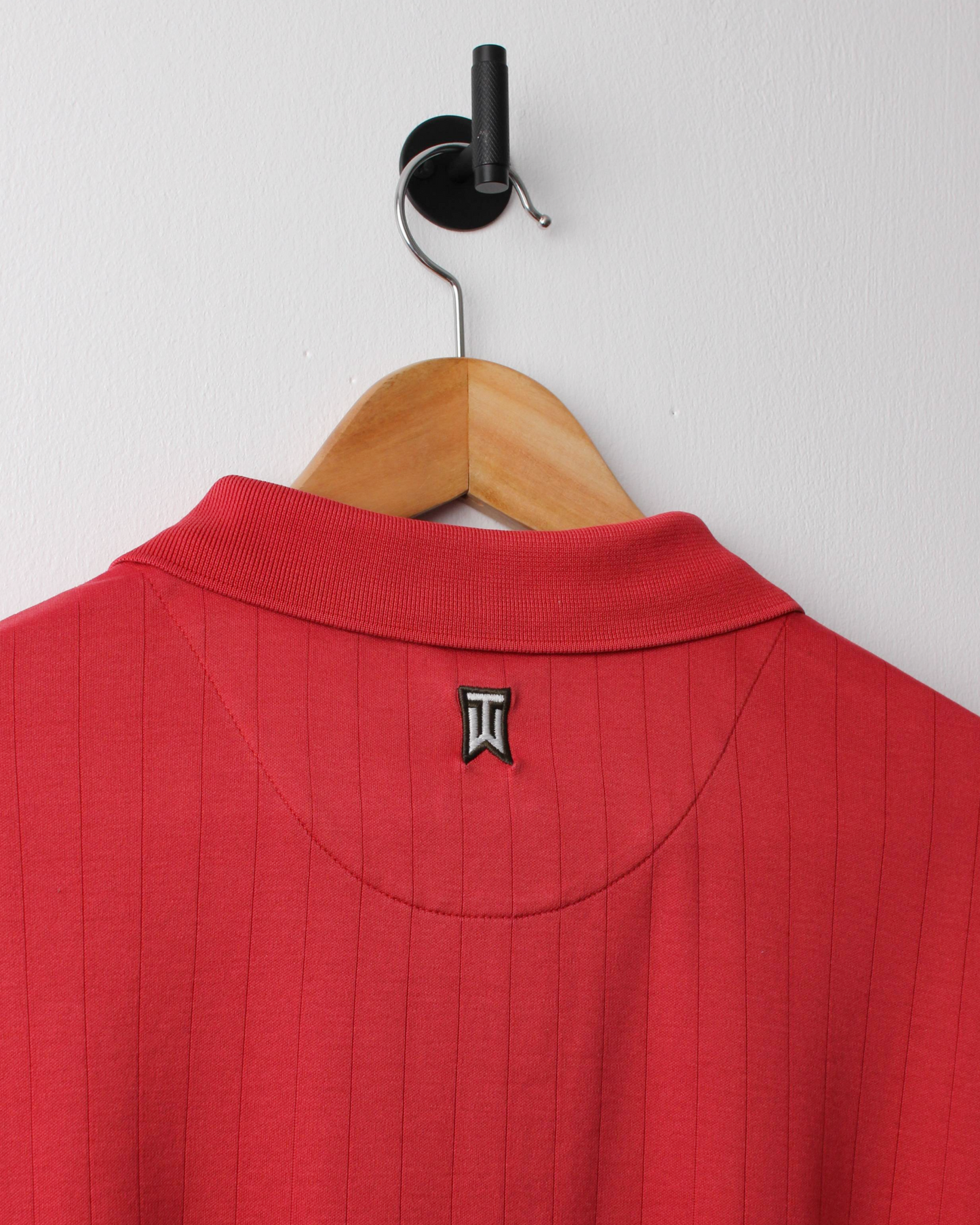 00s Nike Tiger Woods Red Textured Polo (L)