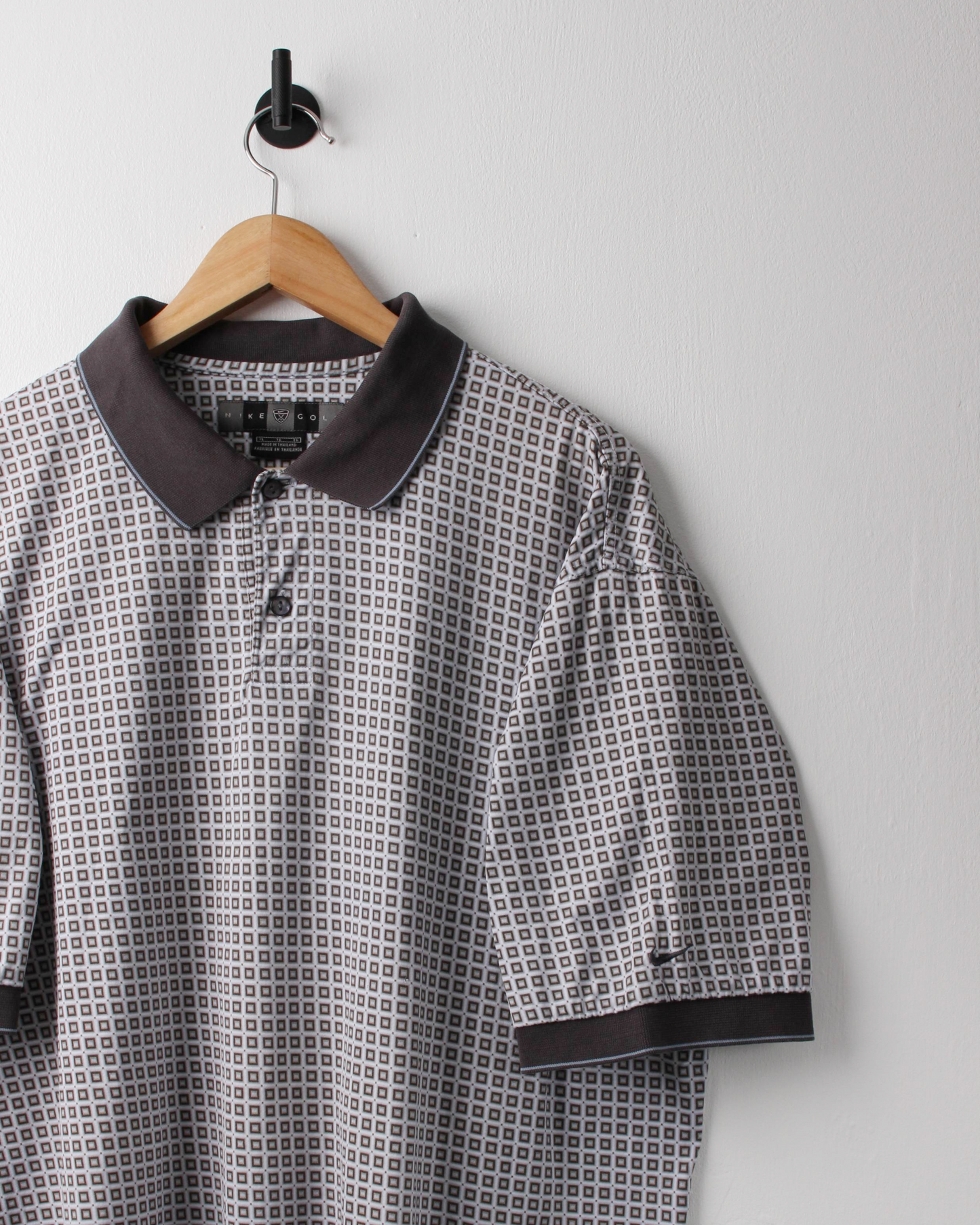 00s Nike Grey & White Geometric Polo (L)