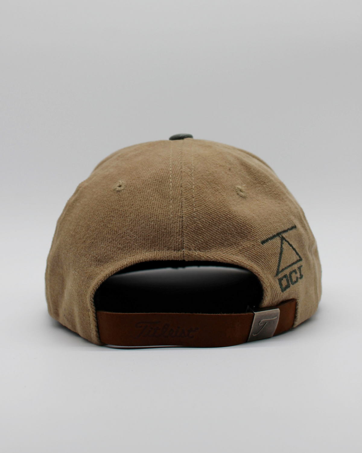 90s Titleist DCI Beige & Green Strapback Cap
