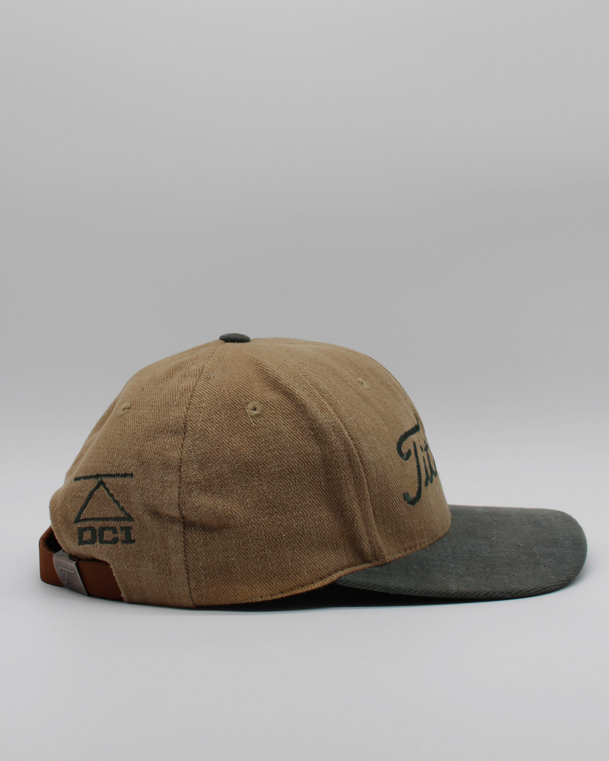 90s Titleist DCI Beige & Green Strapback Cap