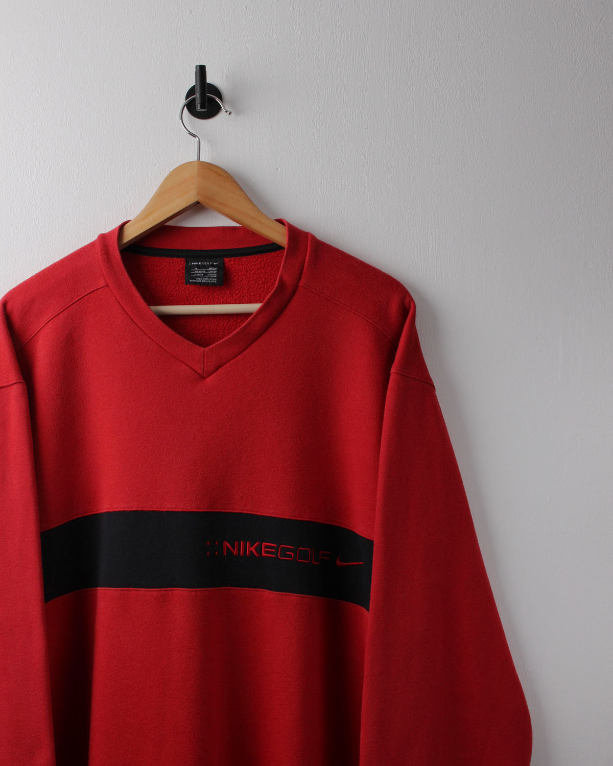 00s Nike Red & Black V-Neck Sweatshirt (XL)