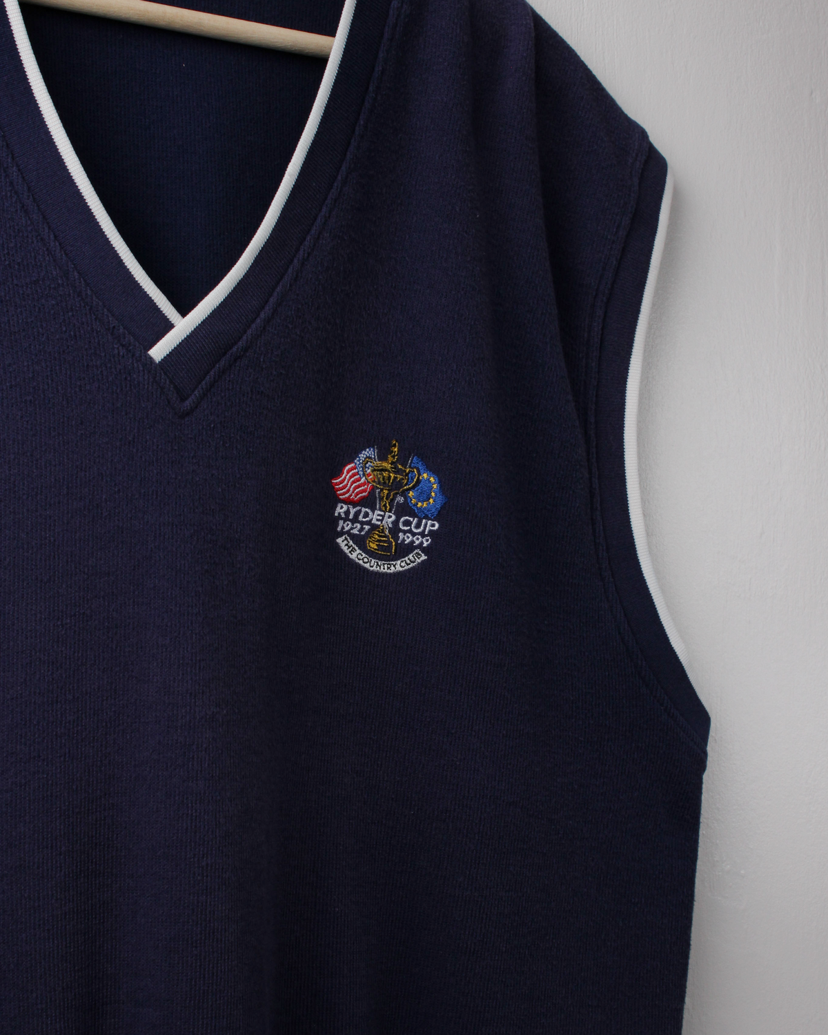 '99 Ryder Cup Navy Sweater Vest (XL)