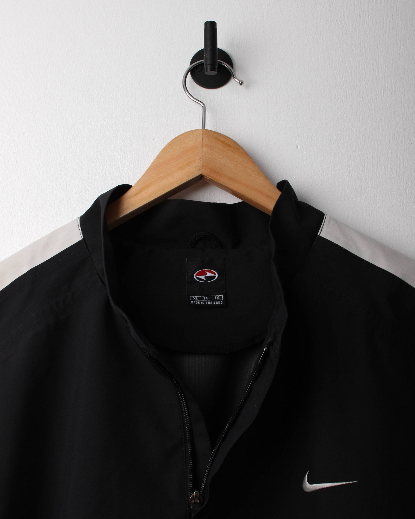 90s Nike Tiger Woods Yin Yang Black/White Quarter Zip Windbreaker (XL)