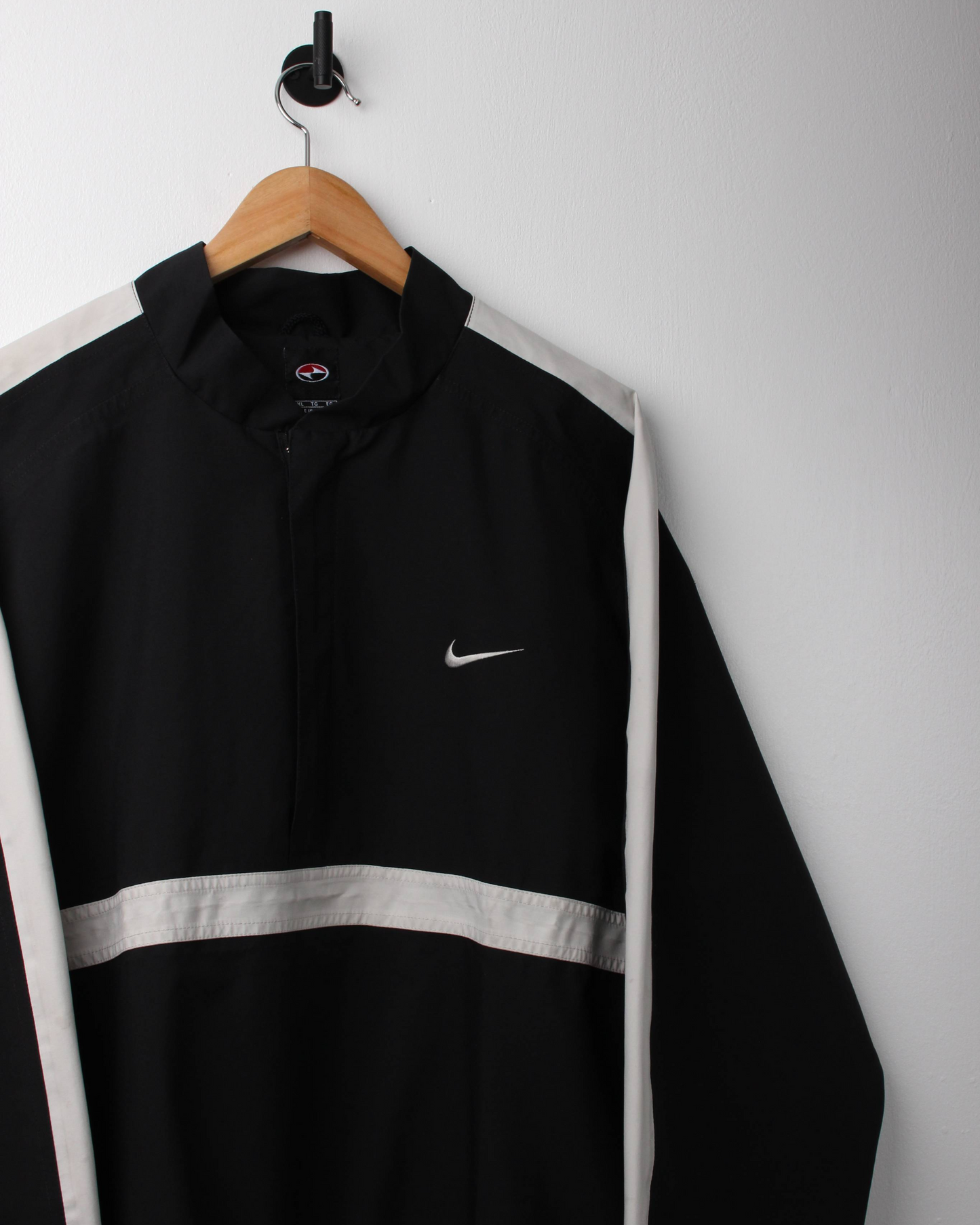 90s Nike Tiger Woods Yin Yang Black/White Quarter Zip Windbreaker (XL)