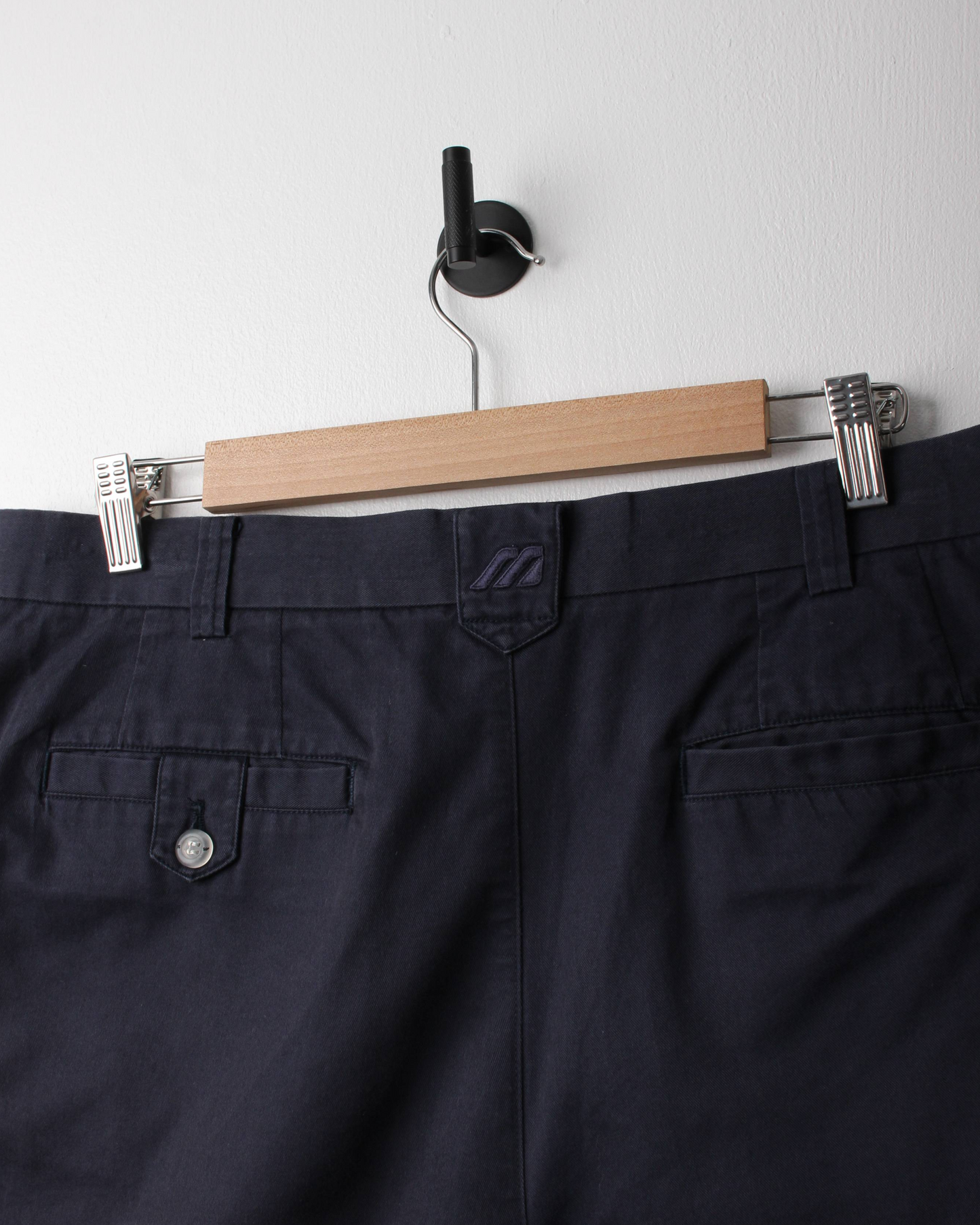 00s Mizuno Navy Pleated Golf Shorts (34W)