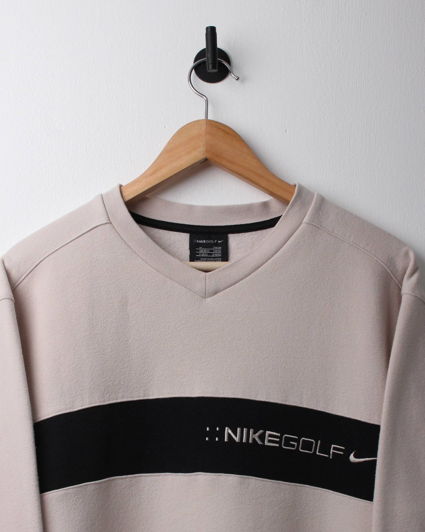 00s Nike Cream/Black V-Neck Sweatshirt (M)