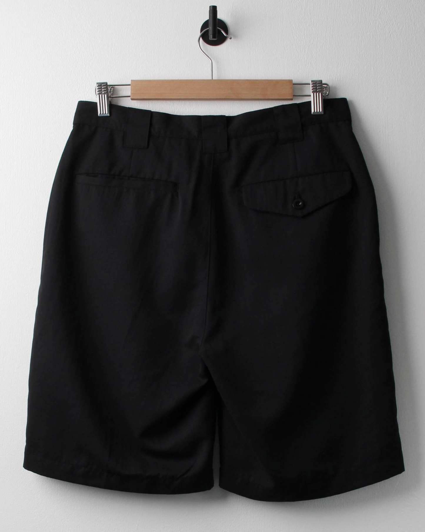 00s Nike Black Golf Shorts (32W)
