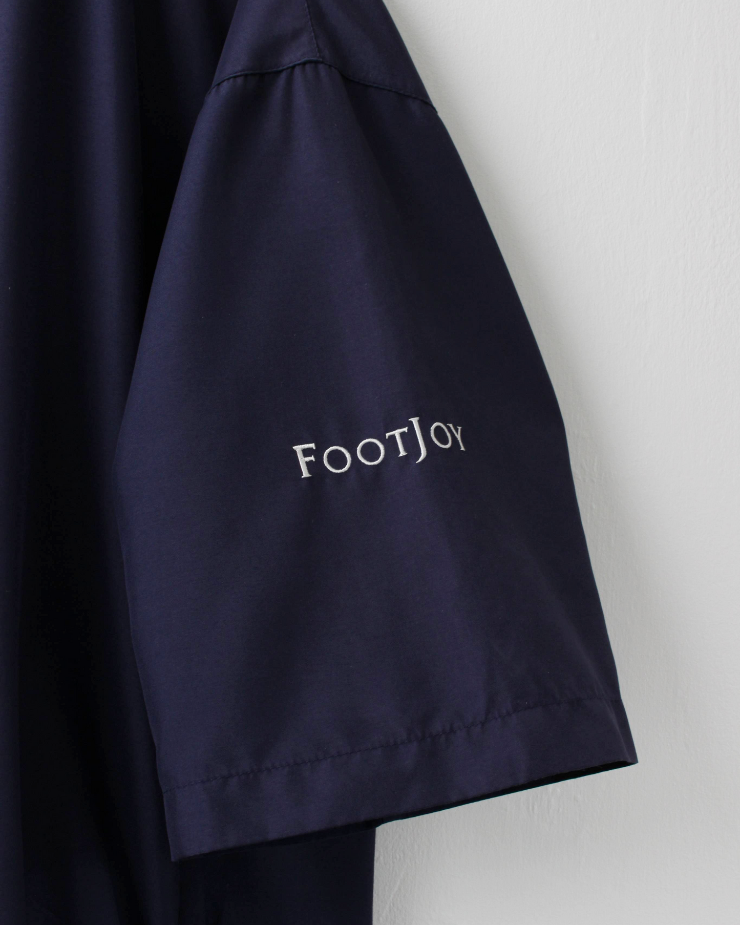 00s FootJoy Navy Lightweight Short Sleeve Windbreaker (M)