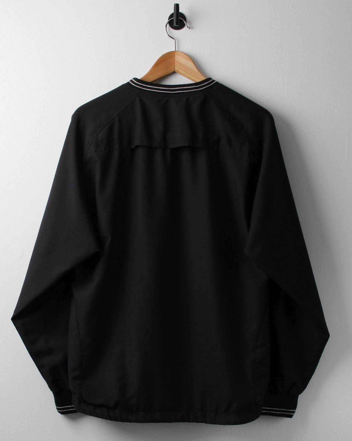 00s Nike Black & White V-Neck Windbreaker (S)