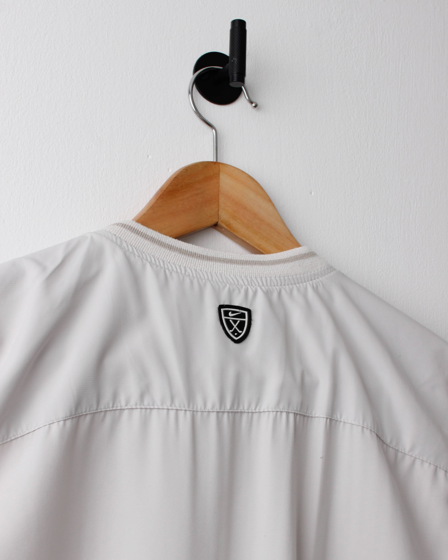 00s Nike Shield Logo White Windbreaker Golf Vest (L)